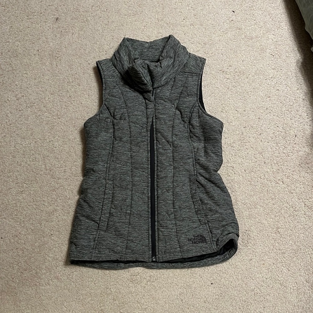 like new north face grey vest